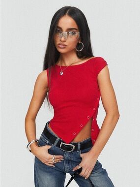 Princess Polly Karre Off Shoulder Top – Red – Size 4